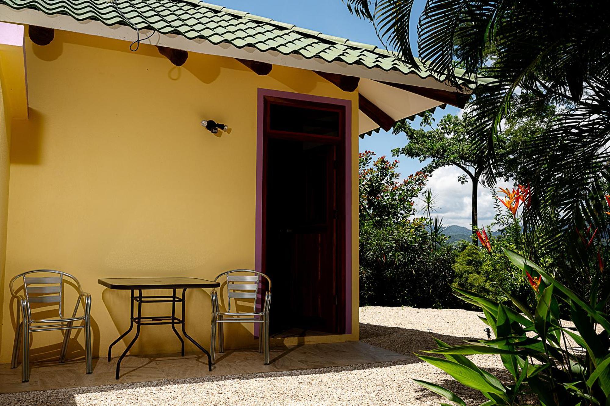 Bed and Breakfast Casa Laureles Playa Bejuco  Экстерьер фото